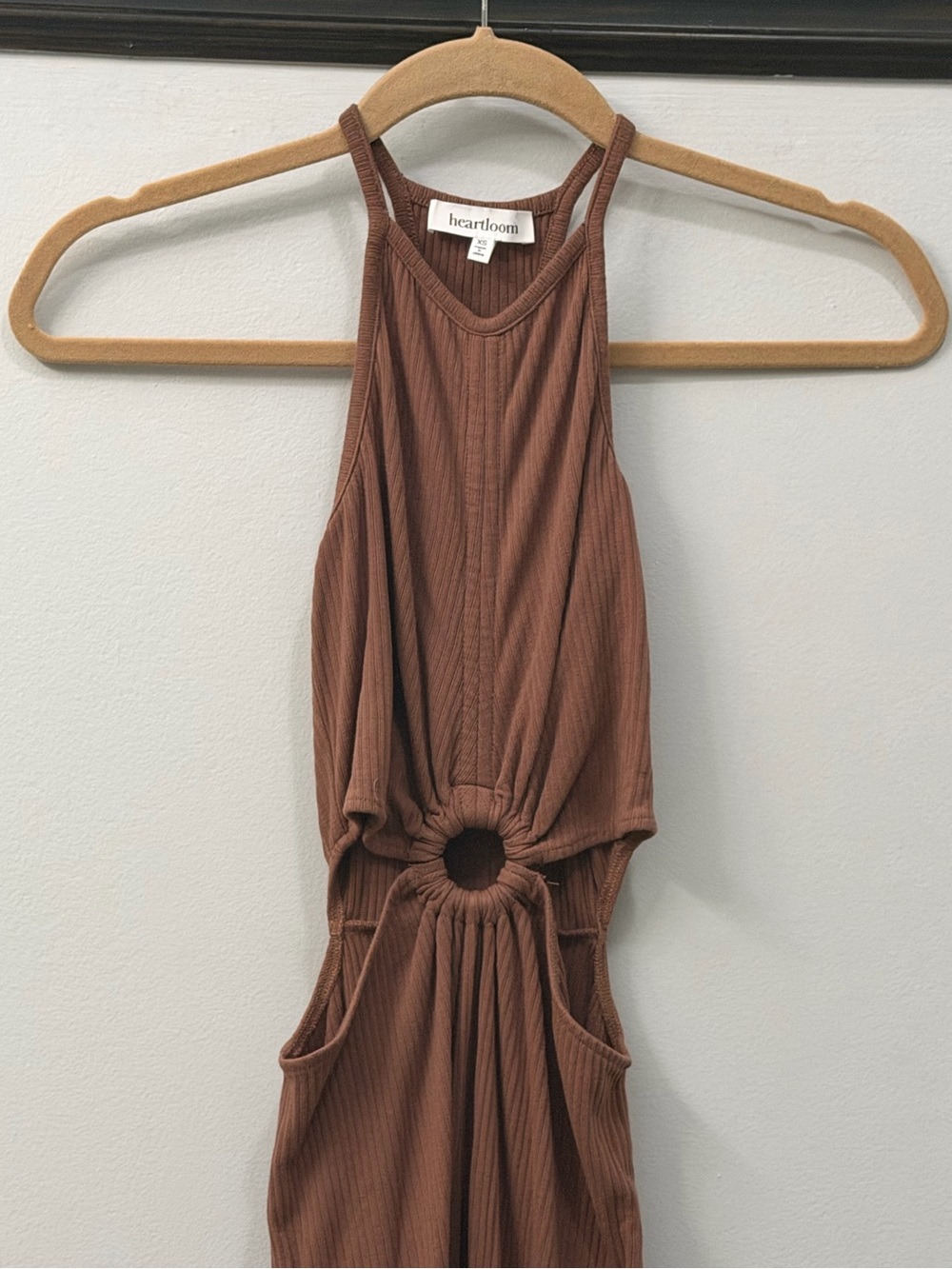 HEARTLOOM WOMENS HALTER KEYHOLE CUT-OUT MIDI DRESS, SIZE X-SMALL, BROWN - Picture 5 of 14